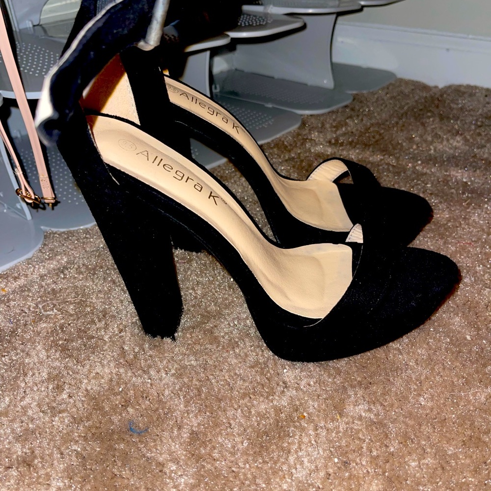 Black High Thick Heels